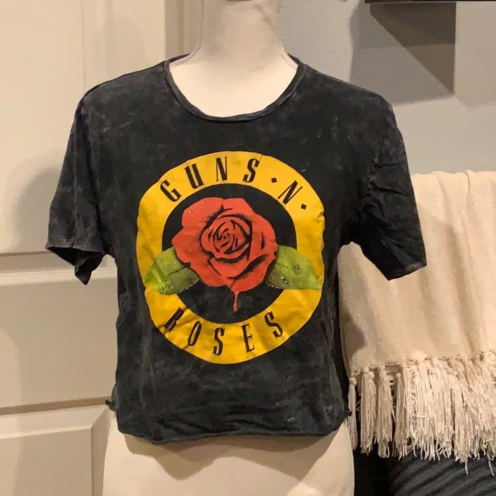 Crop tshirt- GUNS-N-ROSES
